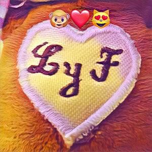 Meet your Posher, Luis austin